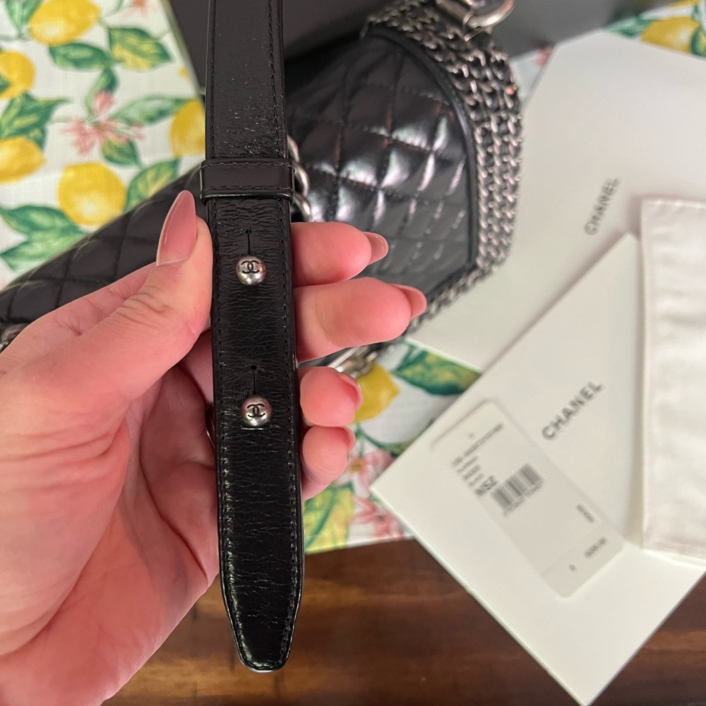 Chanel Medium Chain Boy Bag - Picture 9 of 14